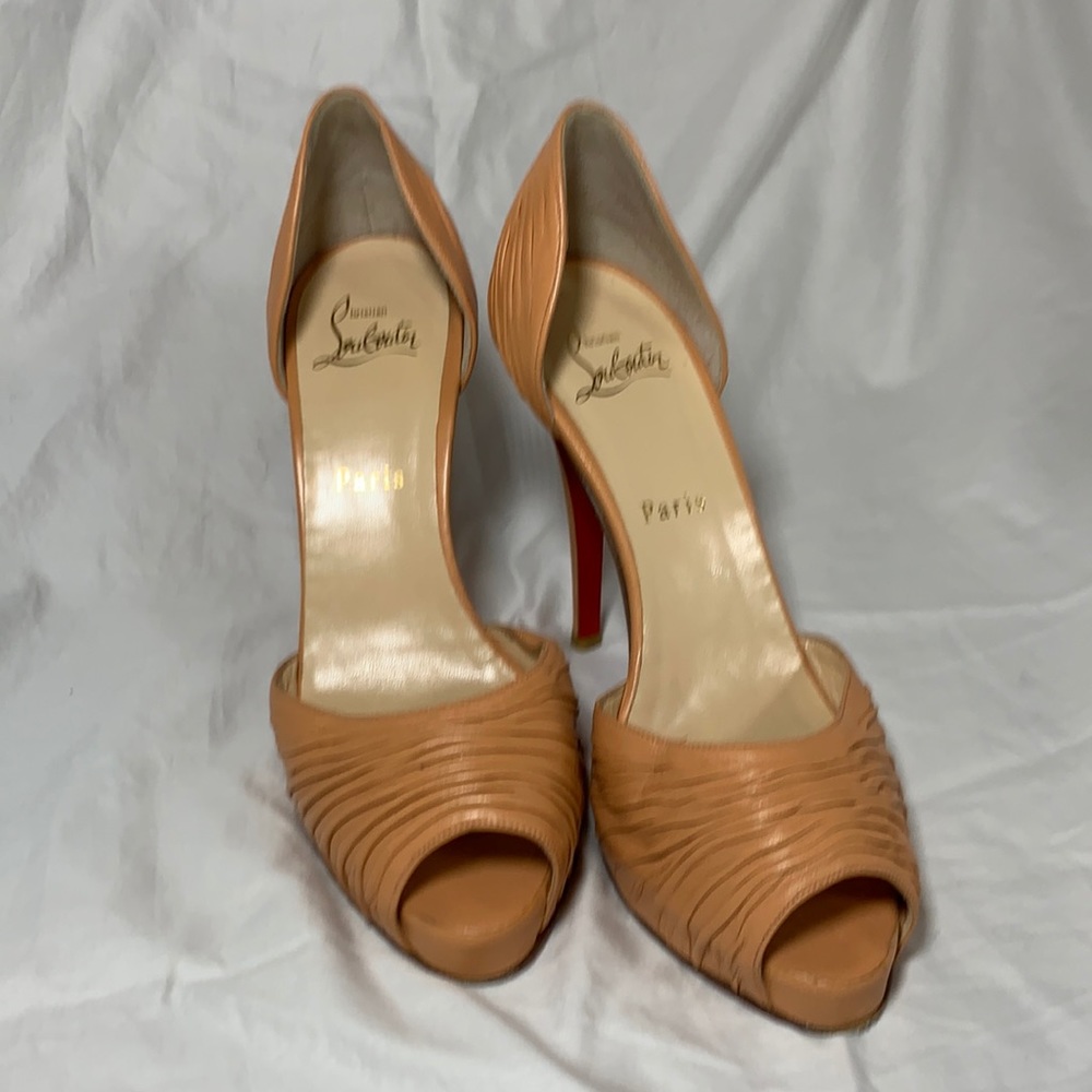 Christian Louboutin Heals